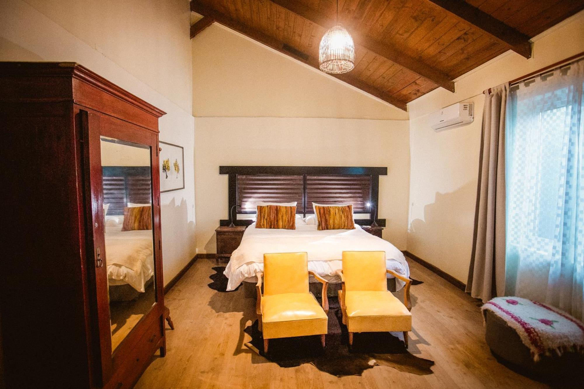 Hotel Hoja De Parra Santa Cruz Esterno foto
